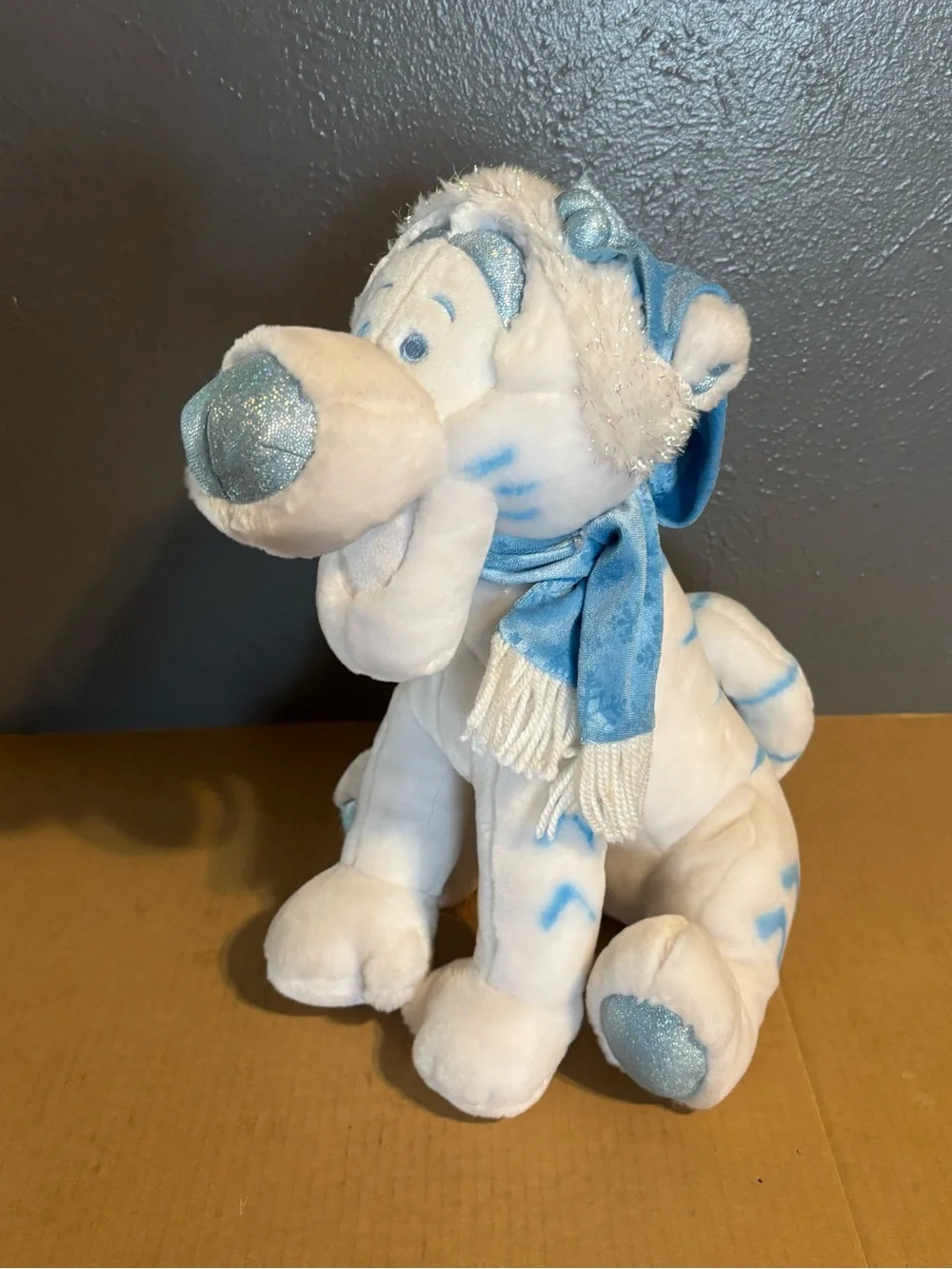 Disney Store Snowflake Tigger Pals Plush Stuffed Collection